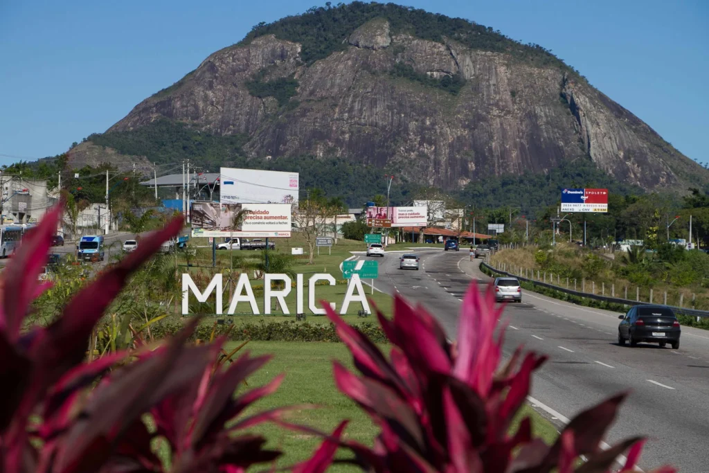 Avanço das construções em áreas de encosta acende alerta para risco de deslizamentos